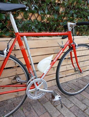 Vélo course motobecane Modèle 2 aero rare ! beschikbaar voor biedingen
