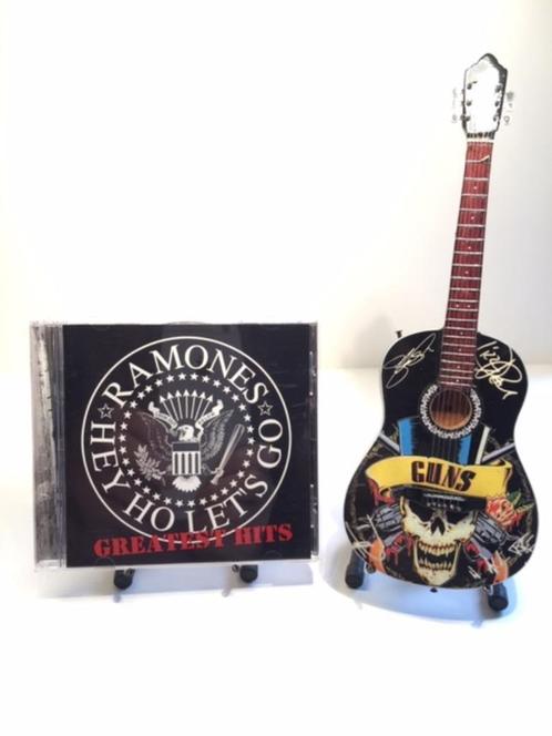 CD - Ramones - Les plus grands succès, CD & DVD, CD | Rock, Comme neuf, Alternatif, Enlèvement ou Envoi