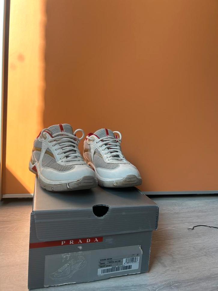 PRADA SHINY SPORT, Kleding | Dames, Schoenen, Zo goed als nieuw, Sneakers, Wit, Ophalen