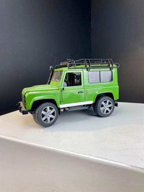 Bruder Land Rover Defender incl. paardentrailer en paard, Kinderen en Baby's, Speelgoed |Speelgoedvoertuigen, Gebruikt, Ophalen