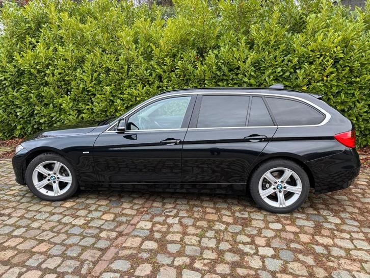 BMW 318d Touring, Autos, BMW, Particulier, Série 3, ABS, Airbags, Air conditionné, Bluetooth, Ordinateur de bord, Verrouillage central