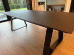 Moderne Eettafel (Keramiek/black steel), Huis en Inrichting, Ophalen