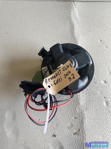 2010 RENAULT CLIO 3 Kachelmotor aanjager met weerstand beschikbaar voor biedingen