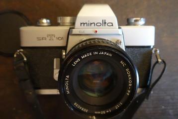 Minolta srt 101 + 50 F1. 7 appareil photo argentique mécaniq beschikbaar voor biedingen