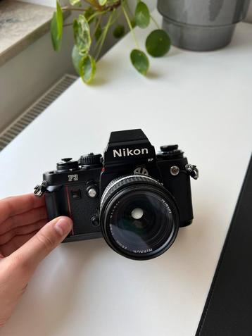 Nikon F3 HP + Nikkor 28mm f2.8