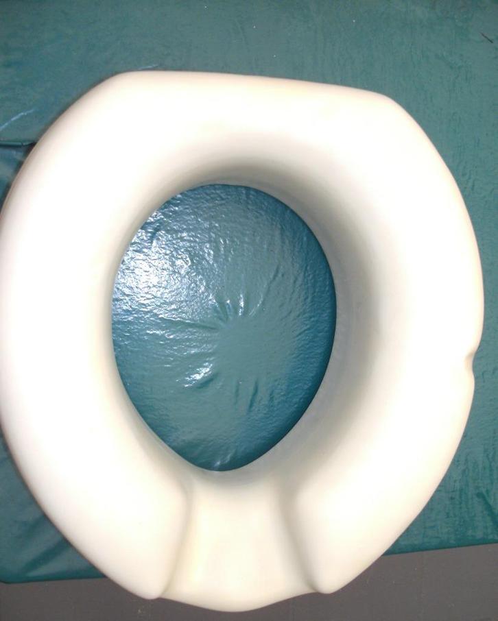 Rehausseur de toilettes thuasne, Diversen, Verpleegmiddelen, Zo goed als nieuw, Ophalen of Verzenden