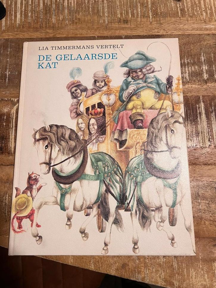 Lia Timmermans Vertelt de Gelaarsde kat, Boeken, Sprookjes en Fabels, Gelezen, Ophalen of Verzenden