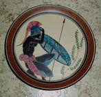 3 assiettes murales (faïence, terre cuite, métal Bohan), Ophalen