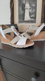 Gabor sandaal wit sleehak - m 40, Wit, Gabor, Zo goed als nieuw, Sandalen of Muiltjes