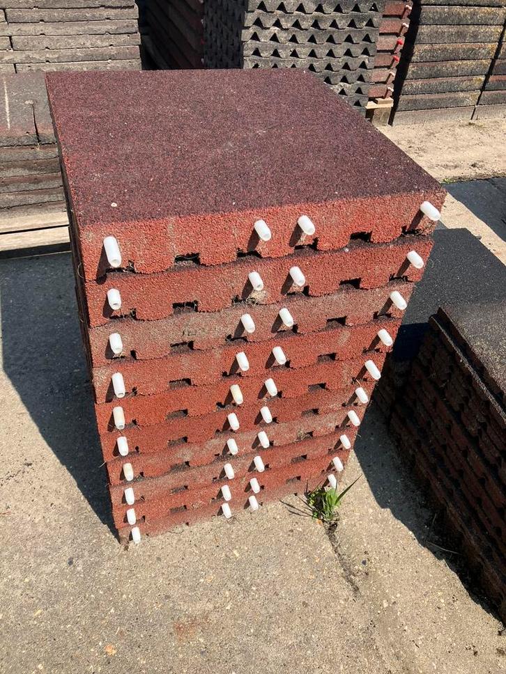 10 vochtdoorlatende rubberen matten 50x50x8cm, Dieren en Toebehoren, Stalling en Weidegang