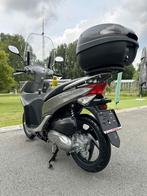 honda vision 110cc 2500km 2013 schowroomstaat 1200 €, Motoren, Particulier