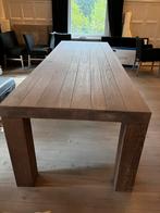 Tafel met 10 stoelen, Ophalen