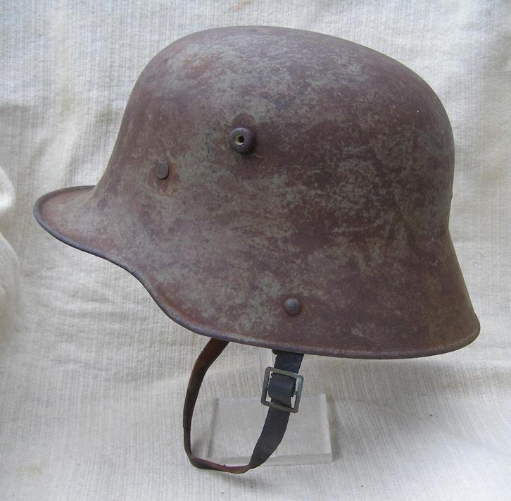 Duitse helm model 16, Verzamelen, Militaria | Algemeen, Landmacht, Helm of Baret, Ophalen of Verzenden