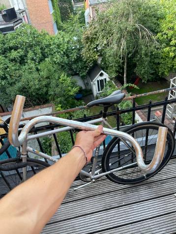 Guidon Course Chrome  beschikbaar voor biedingen