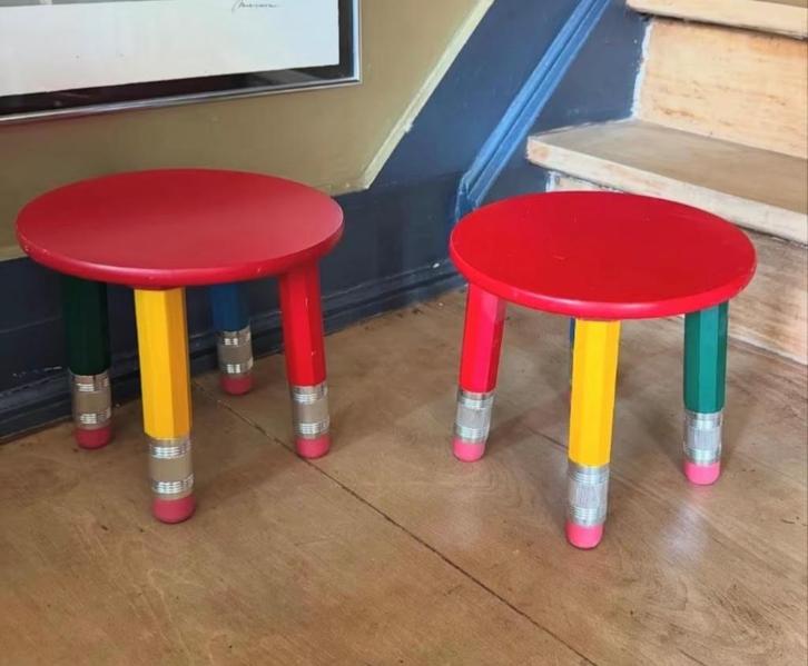 Tabouret, siège pour enfant, table d'appoint, 2 pièces, Enfants & Bébés, Chaises pour enfants, Enlèvement ou Envoi