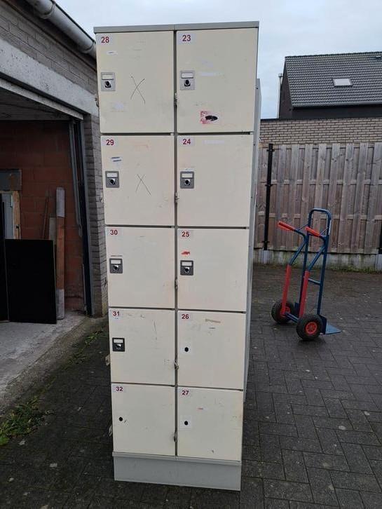 Meerdere lockers vanaf 25 euro / st, Huis en Inrichting, Kasten | Lockerkasten, Zo goed als nieuw, Ophalen