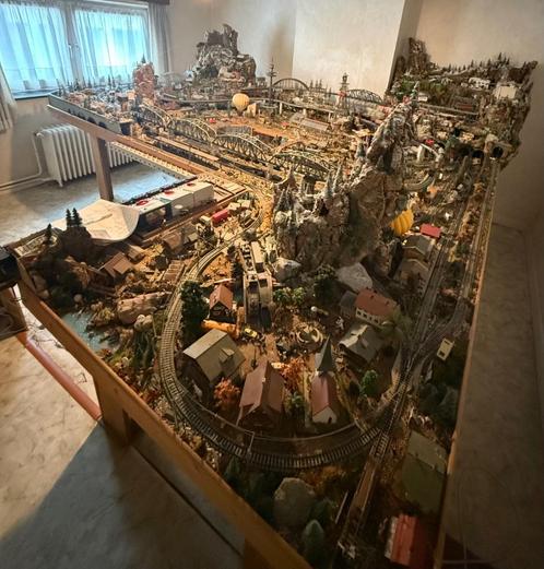 Grand réseau de train électrique MARKLIN, Hobby en Vrije tijd, Modeltreinen | H0, Gebruikt, Overige typen, Gelijkstroom of Wisselstroom