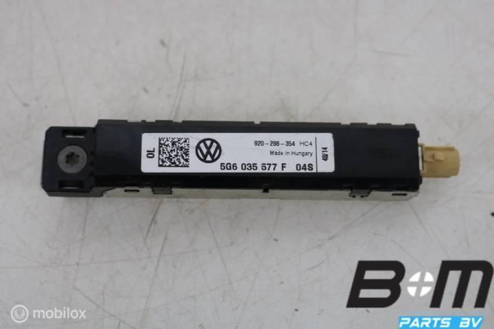 Antenneversterker VW E-Golf 7 5G6035577F, Auto diversen, Autoradio's, Gebruikt
