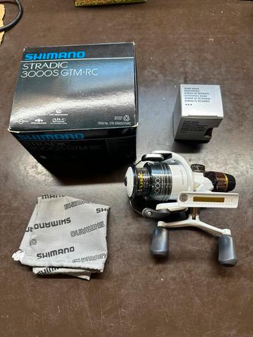 Shimano Stradic 3000S GTM-RC nieuw in de doos te koop. beschikbaar voor biedingen