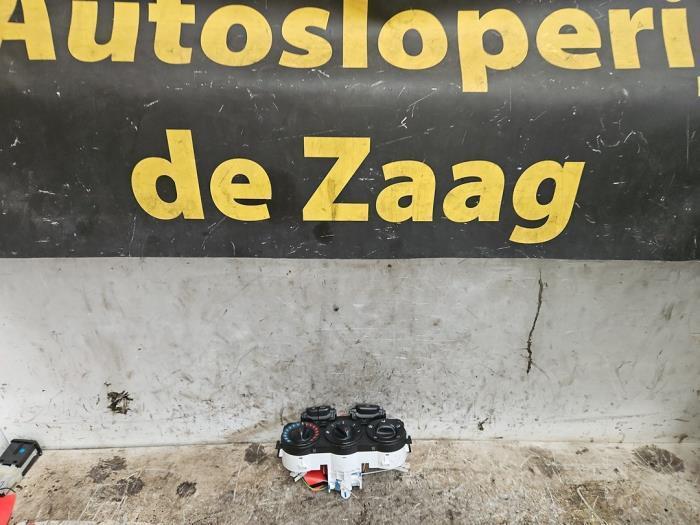 Panneau de commandes chauffage d'un Opel Corsa, Autos : Pièces & Accessoires, Tableau de bord & Interrupteurs, Opel, Utilisé, 3 mois de garantie