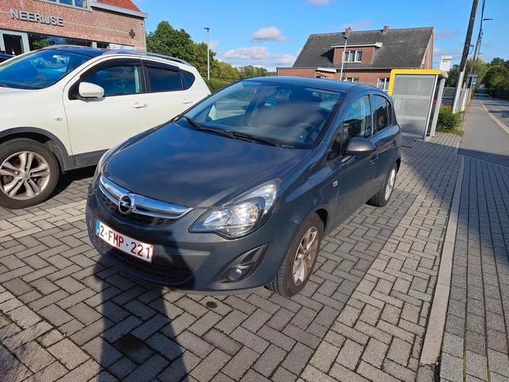 Opel Corsa 1.4 benzine 2014 euro 5, Auto's, Opel, Particulier, Corsa, ABS, Adaptive Cruise Control, Airbags, Airconditioning, Alarm