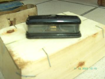 Nummerplaat verlichting beschikbaar voor biedingen