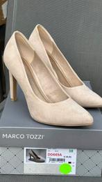 Deux paires d’escarpins Marco Tozzi, couleur sable et jaune, Pumps, Beige, Marco Tozzi, Nieuw