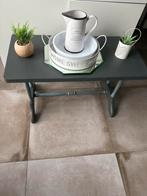 Table basse garnie (81/40/49 cm), Maison & Meubles, Enlèvement, Comme neuf