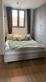 2 persoonsbed 206 x187 inclusief matras, Huis en Inrichting, Slaapkamer | Complete slaapkamers, Ophalen, Zo goed als nieuw