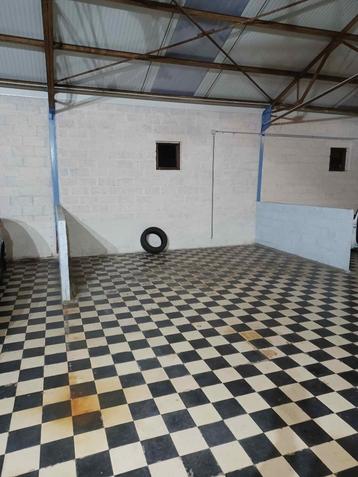 location garage caravane, mobilhome, voiture beschikbaar voor biedingen