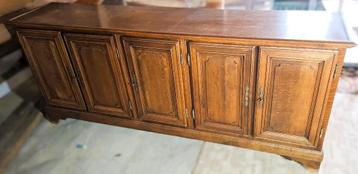 Massieve Eiken Dressoir / Buffetkast beschikbaar voor biedingen