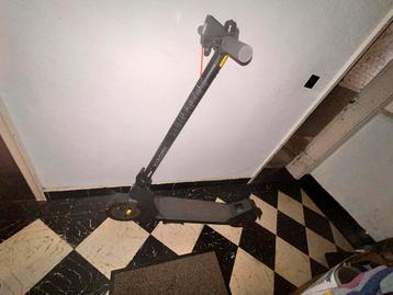 Electrische step beschikbaar voor biedingen