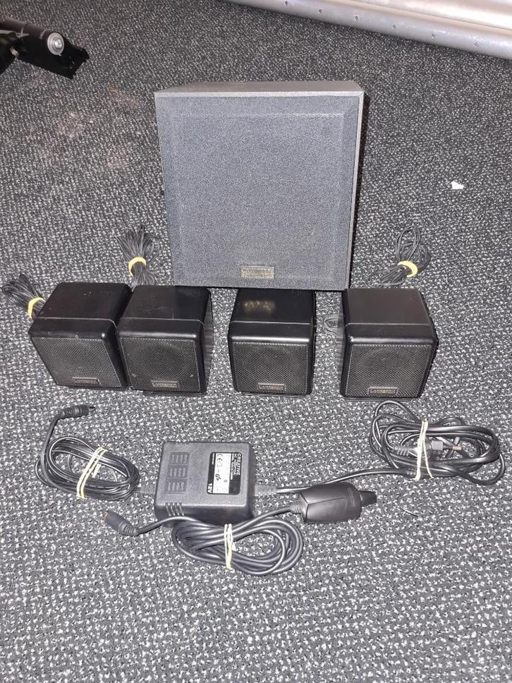 Surround à quatre points Cambridge Audio EPS 1600 EAX, Informatique & Logiciels, Enceintes Pc, Utilisé, Canal audio 4.1, Enlèvement ou Envoi