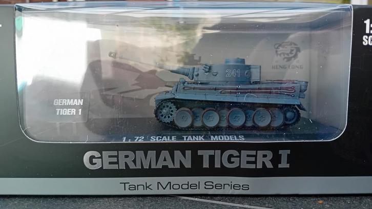 GERMAN TIGER I 1/72, Hobby en Vrije tijd, Modelbouw | Auto's en Voertuigen, Tank, Ophalen of Verzenden