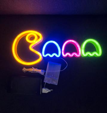 Neon light Pac-Man beschikbaar voor biedingen