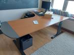 Bureau, Ophalen, Bureau