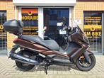 KYMCO DOWNTOWN 300 JAAR 2017 MET 3900 KM!, Motoren, Scooter, 300 cc, Kymco, Bedrijf