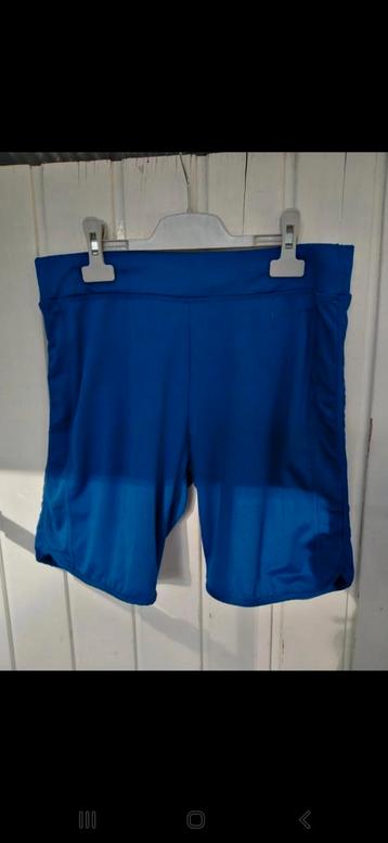 Sportbroek beschikbaar voor biedingen