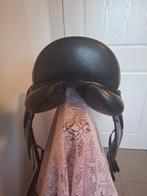 Ikonic Light monoblad dressuurzadel 17.5", Dieren en Toebehoren, Paarden en Pony's | Zadels, Rue du Manypré, Corroy 2, 1325 Chaumont-Gistoux