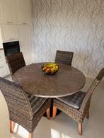 A vendre table ronde 120cm en granite + 4 chaises, Maison & Meubles, Tables | Tables à manger, Quatre personnes, Rond, Comme neuf