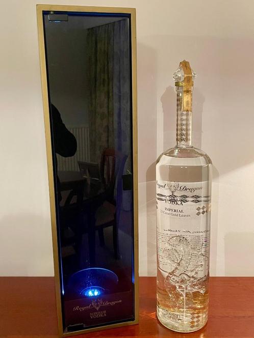 Royal Dragon Vodka Superior Imperial 6 litres Gold 23 Carats, Verzamelen, Wijnen, Nieuw, Champagne, Ophalen