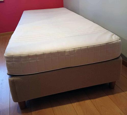 IKEA bedbodem en matras 90x200 (1 persoon), Huis en Inrichting, Slaapkamer | Matrassen en Bedbodems, Zo goed als nieuw, Bedbodem