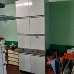 Vintage keukenkast te koop tem 13 juli 50 €, Huis en Inrichting, Keuken | Keukenelementen, Ophalen