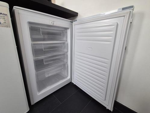 Diepvries - Candy - 82 Liter - Afhaling in DE PANNE, Elektronische apparatuur, Vriezers en Diepvrieskisten, Gebruikt, Vrijstaand
