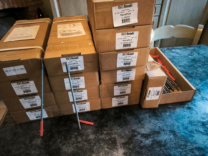 700 stuks Facafix bevestigin (isoleren bestaande of nieuwe g, Doe-het-zelf en Bouw, Isolatie en Afdichting, Nieuw, Verzenden