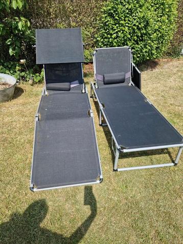 2 relax-/ligstoelen beschikbaar voor biedingen