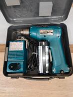 Makita accu boormachine, Ophalen, Boormachine