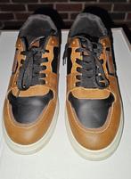 Sneakers MT 39 NIEUW, Ophalen of Verzenden, Nieuw, Sneakers