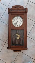 Antieke wandklok met slinger, Antiek en Kunst, Ophalen