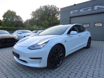 Tesla Model 3 long range dual engine AWD Performance beschikbaar voor biedingen